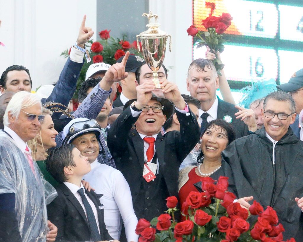  In the winner's circle after the 2018 Kentucky Derby 