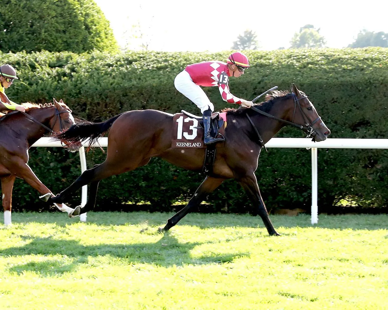 Aplyland wins a Keeneland.