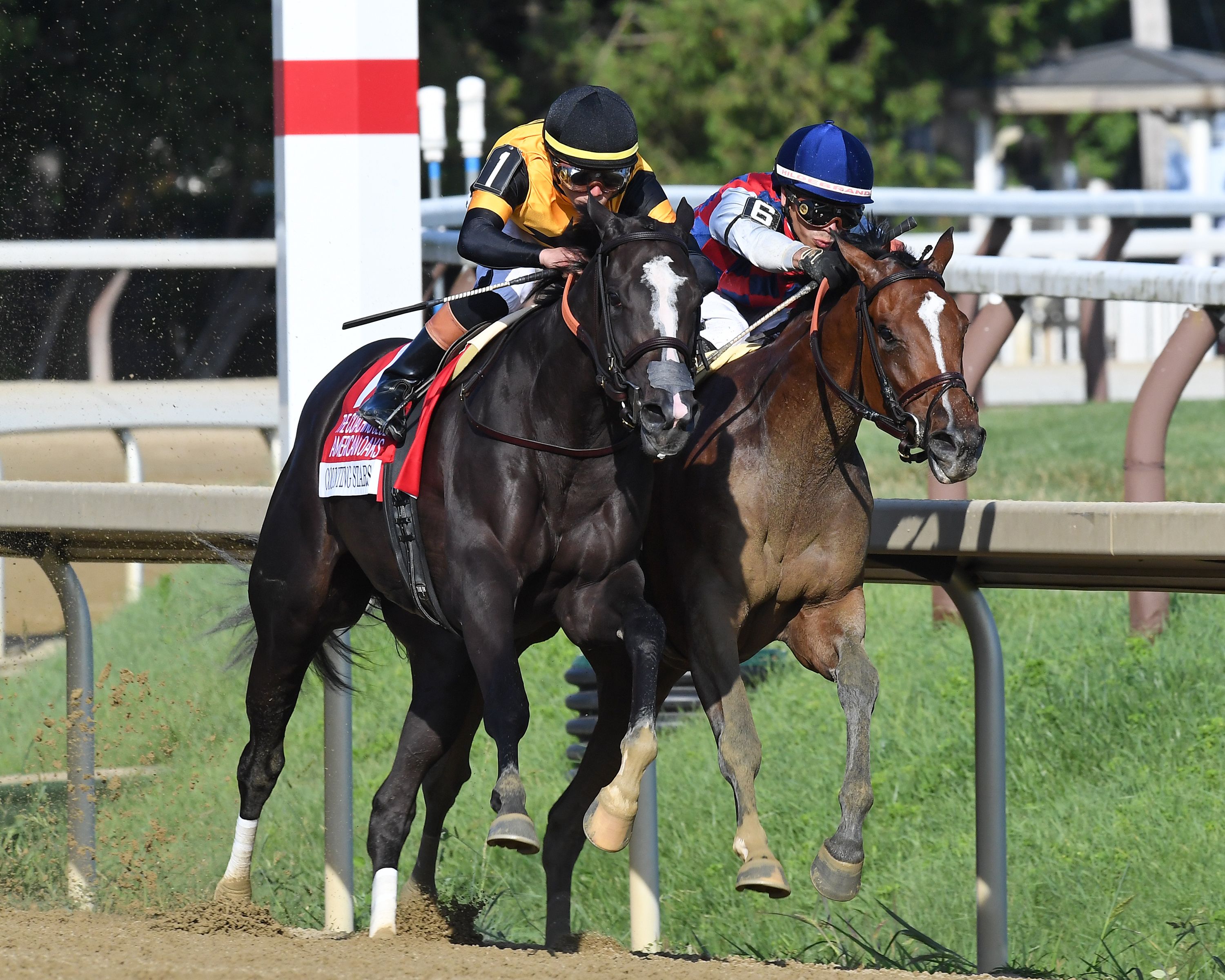 Counting Stars wins the Coaching Club American Oaks at Saratoga.