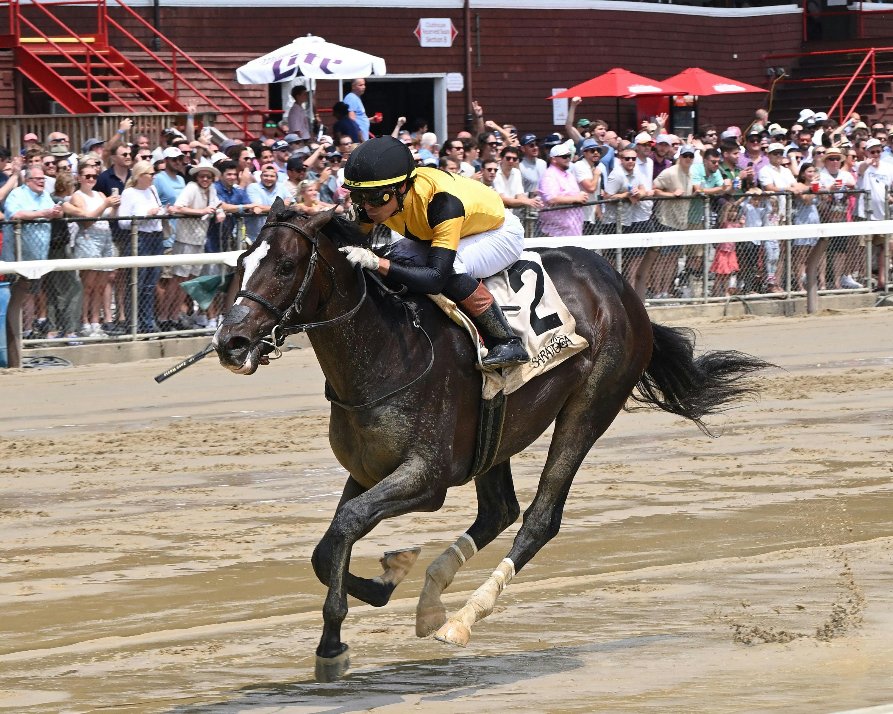 Curtain Call wins at Saratoga.