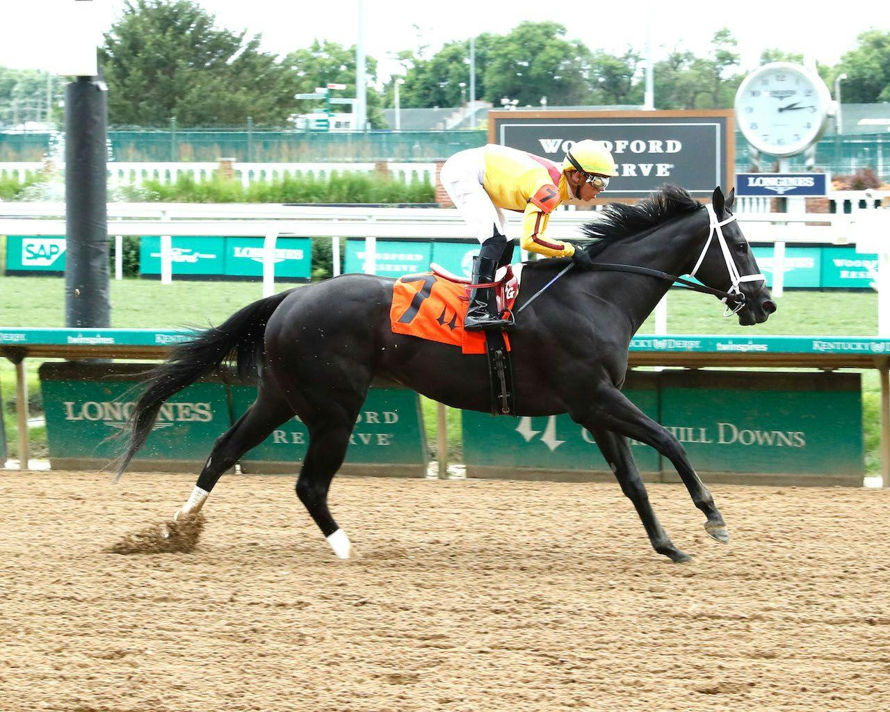 Emery wins the Leslie's Lady Overnight S. at Churchill Downs.