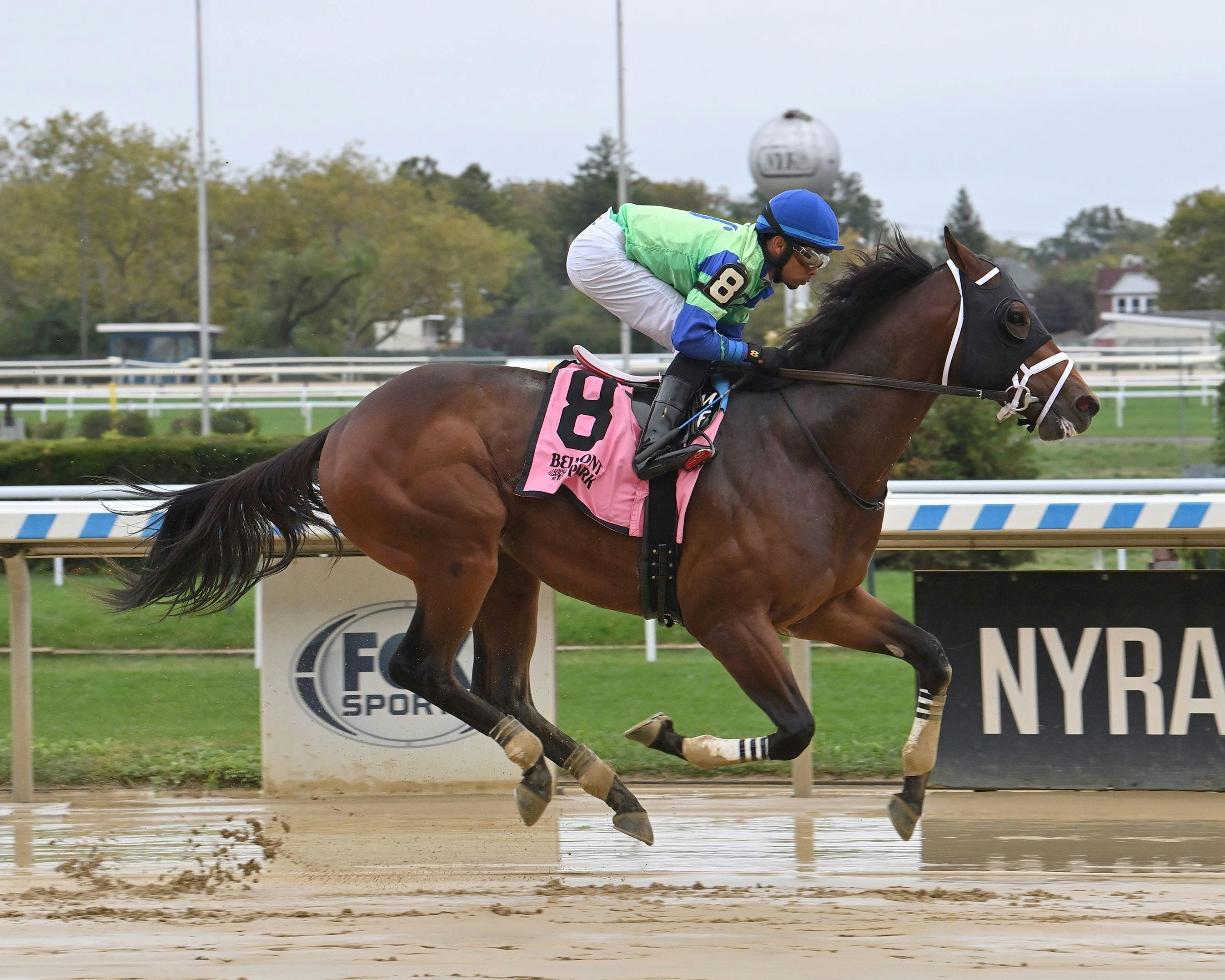 Full Moon Madness (Photo by Coglianese Photos)