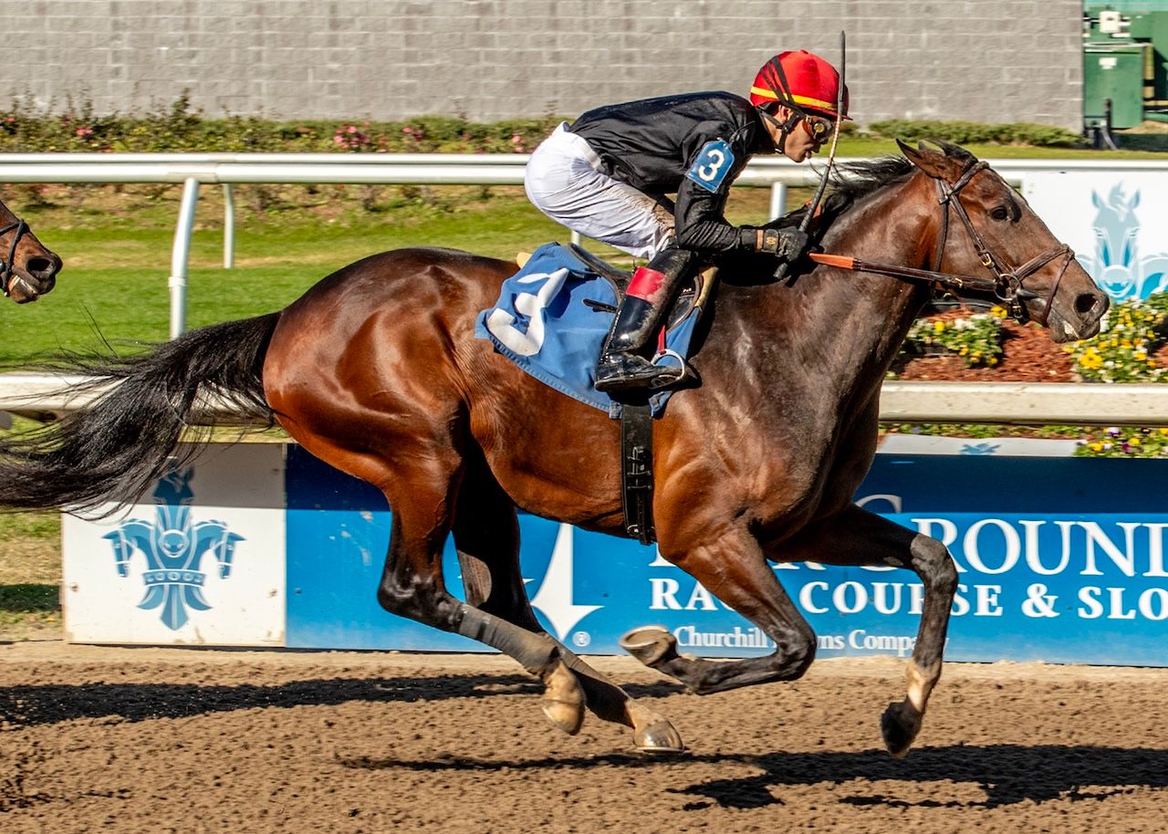 Golden Tempo wins at Fair Grounds.