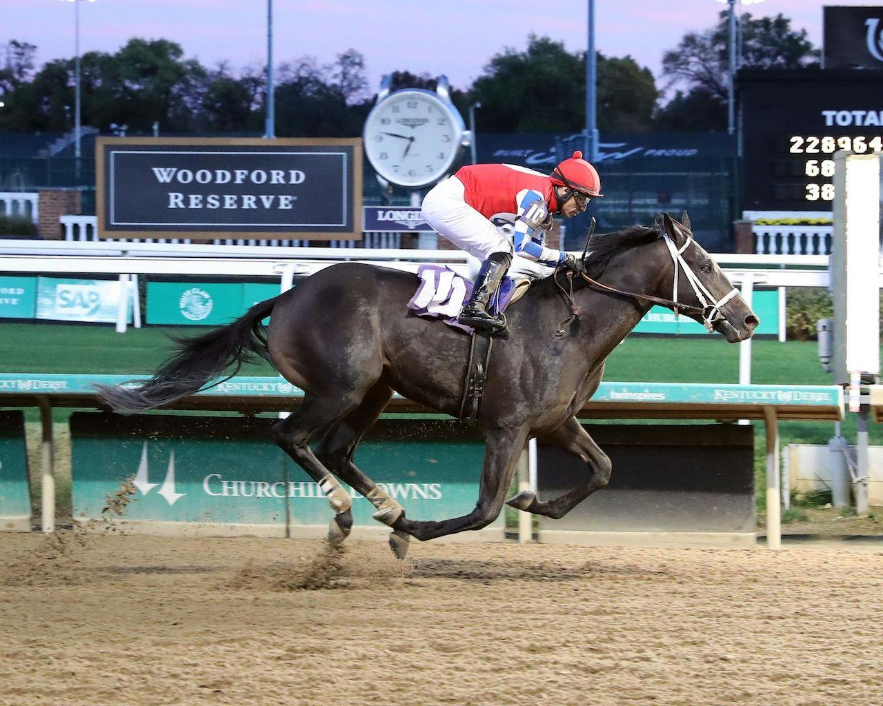 McAfee wins at Churchill Downs.