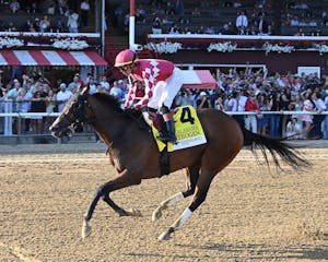 Nitrogen wins the Alabama at Saratoga.