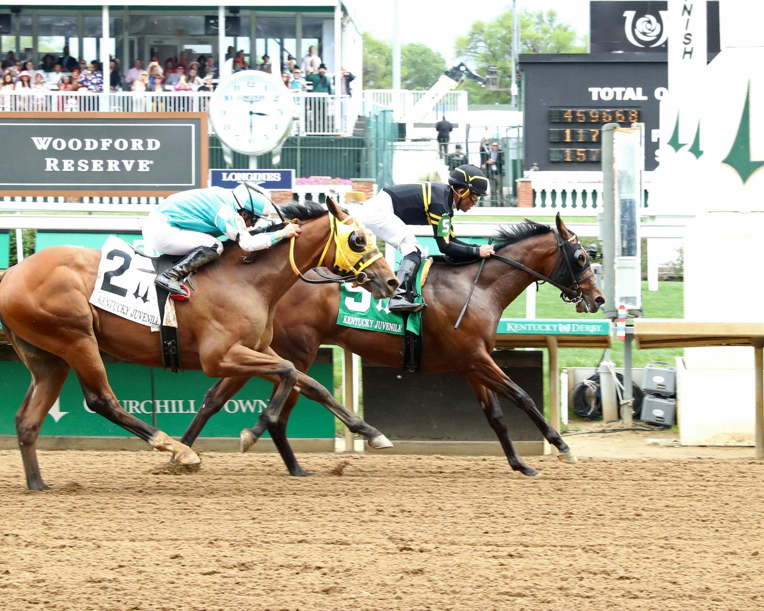 #5 Pinky Finger edges #2 Maximum Prime in the Kentucky Juvenile at Churchill Downs.