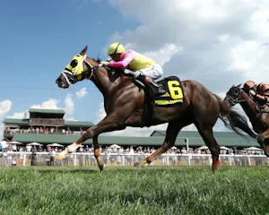 Possiblemente wins the Kentucky Downs Turf Sprint at Kentucky Downs. 