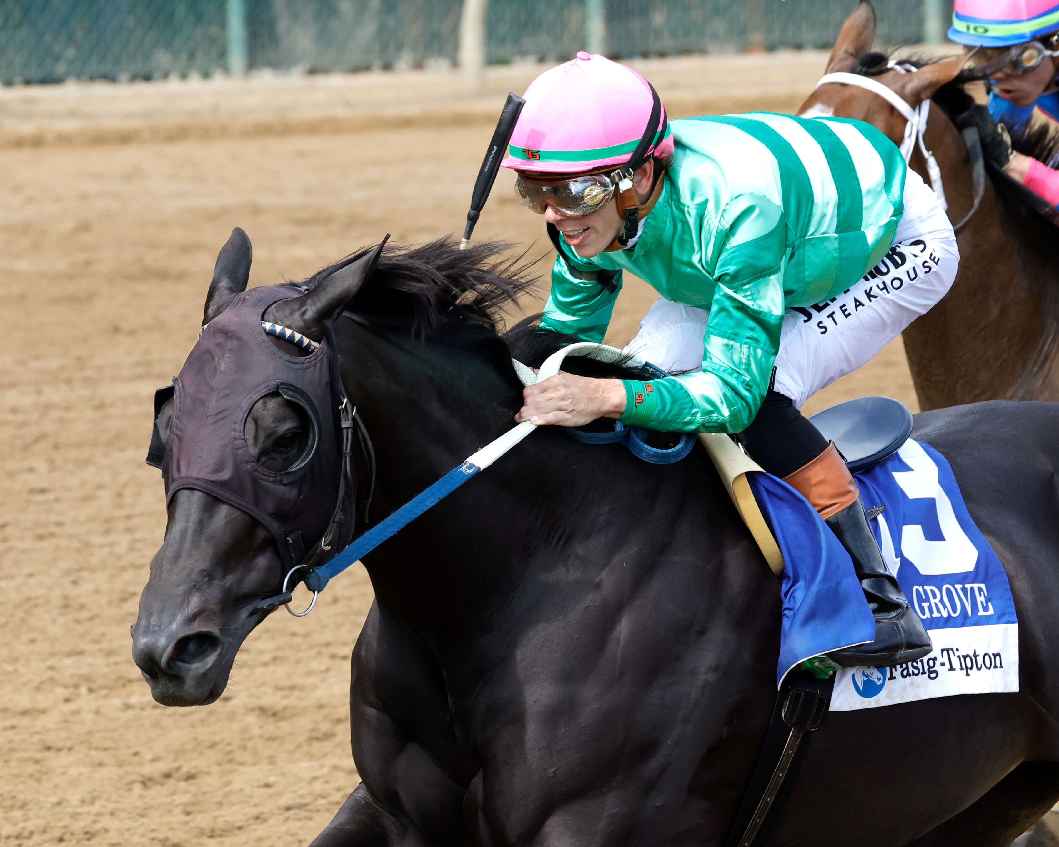 Royal Spa wins the Locust Grove (G2) at Churchill Downs.