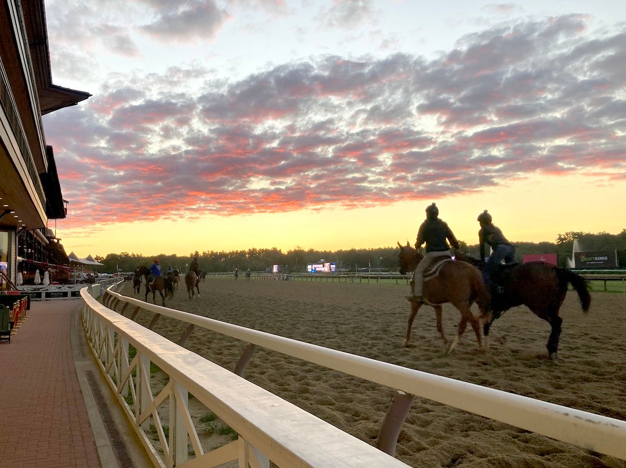 Saratoga scenic on Travers Stakes Day. 