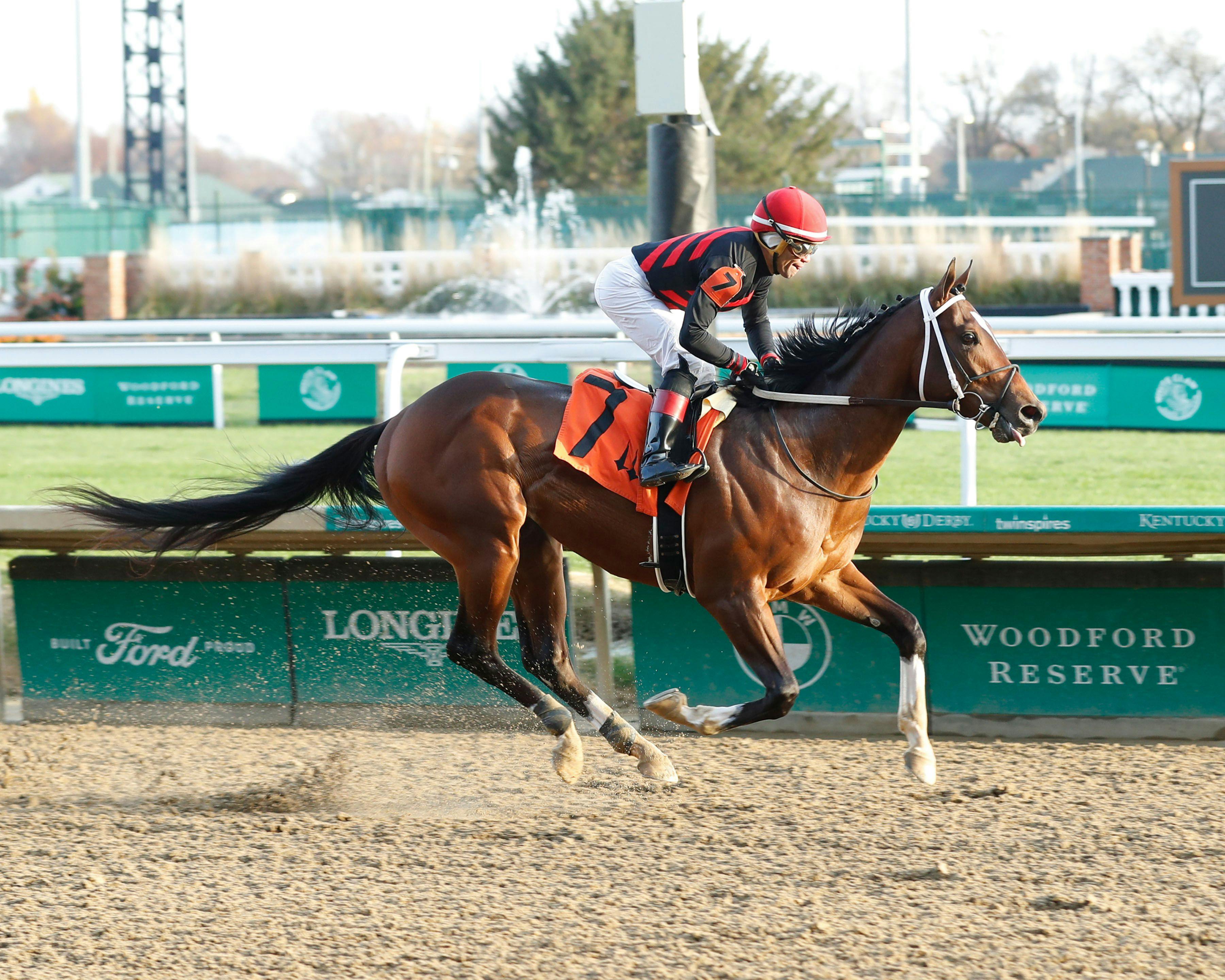 Track Phantom breaking his maiden at Churchill Downs (Photo by Coady Photography)