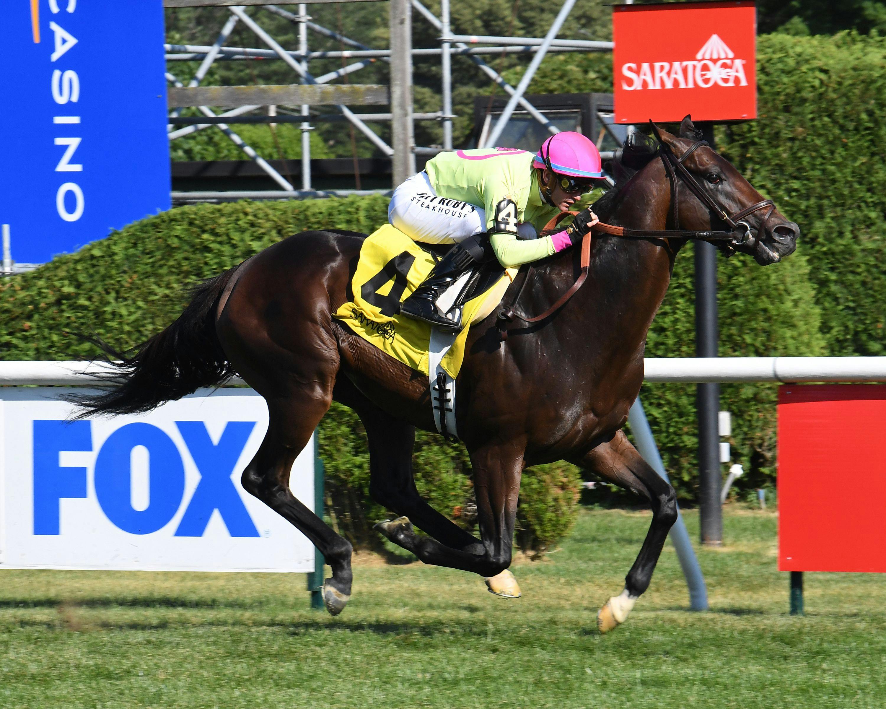 Zulu Kingdom wins the Manila S. 2025 at Saratoga (Photo by Coglianese Photos/Janet Garaguso)
