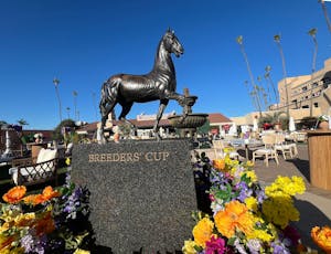Breeders' Cup statue at Del Mar Racetrack 2024
