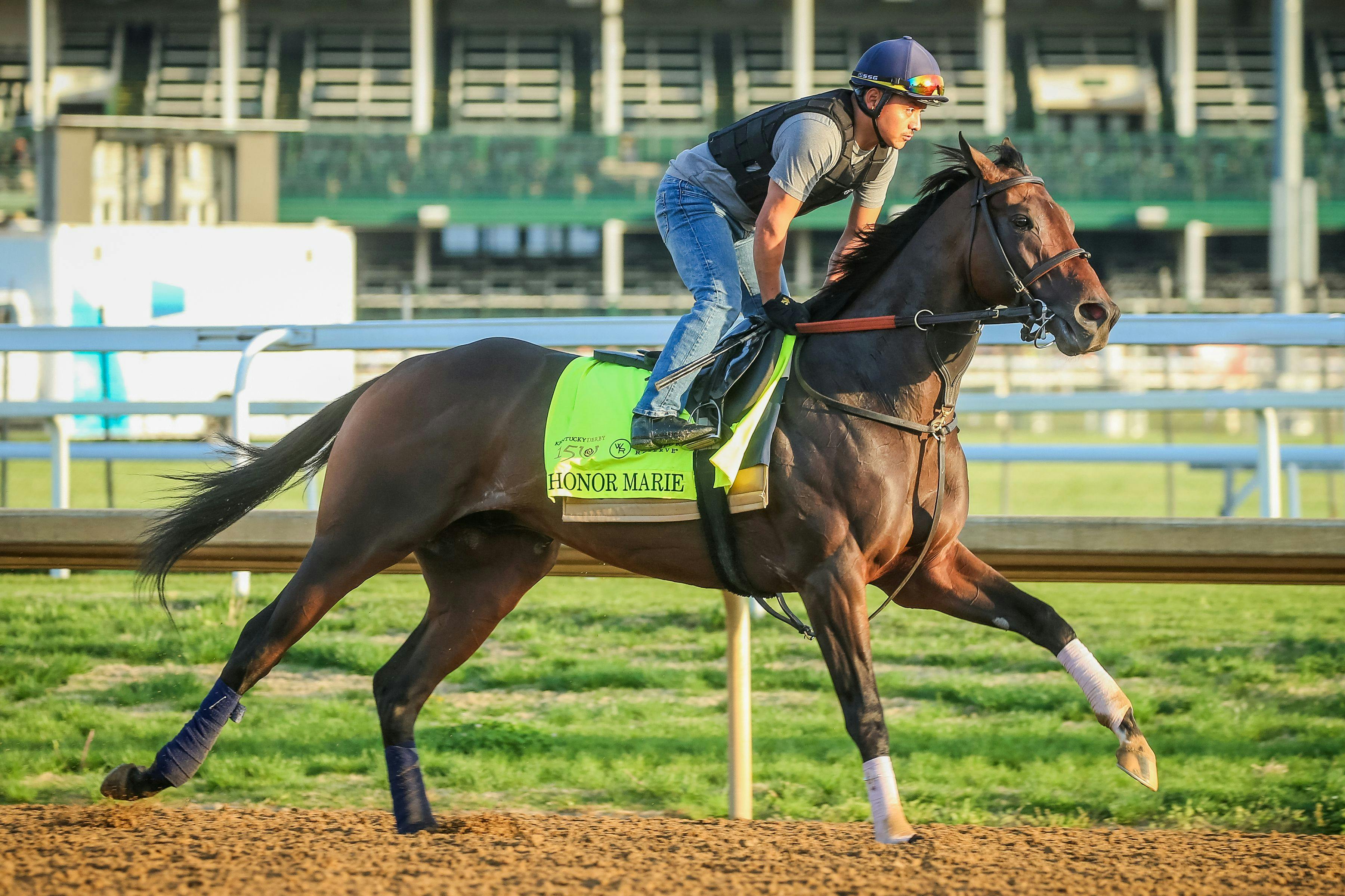 Honor Marie trains for the Kentucky Derby (Photo by Horsephotos.com)