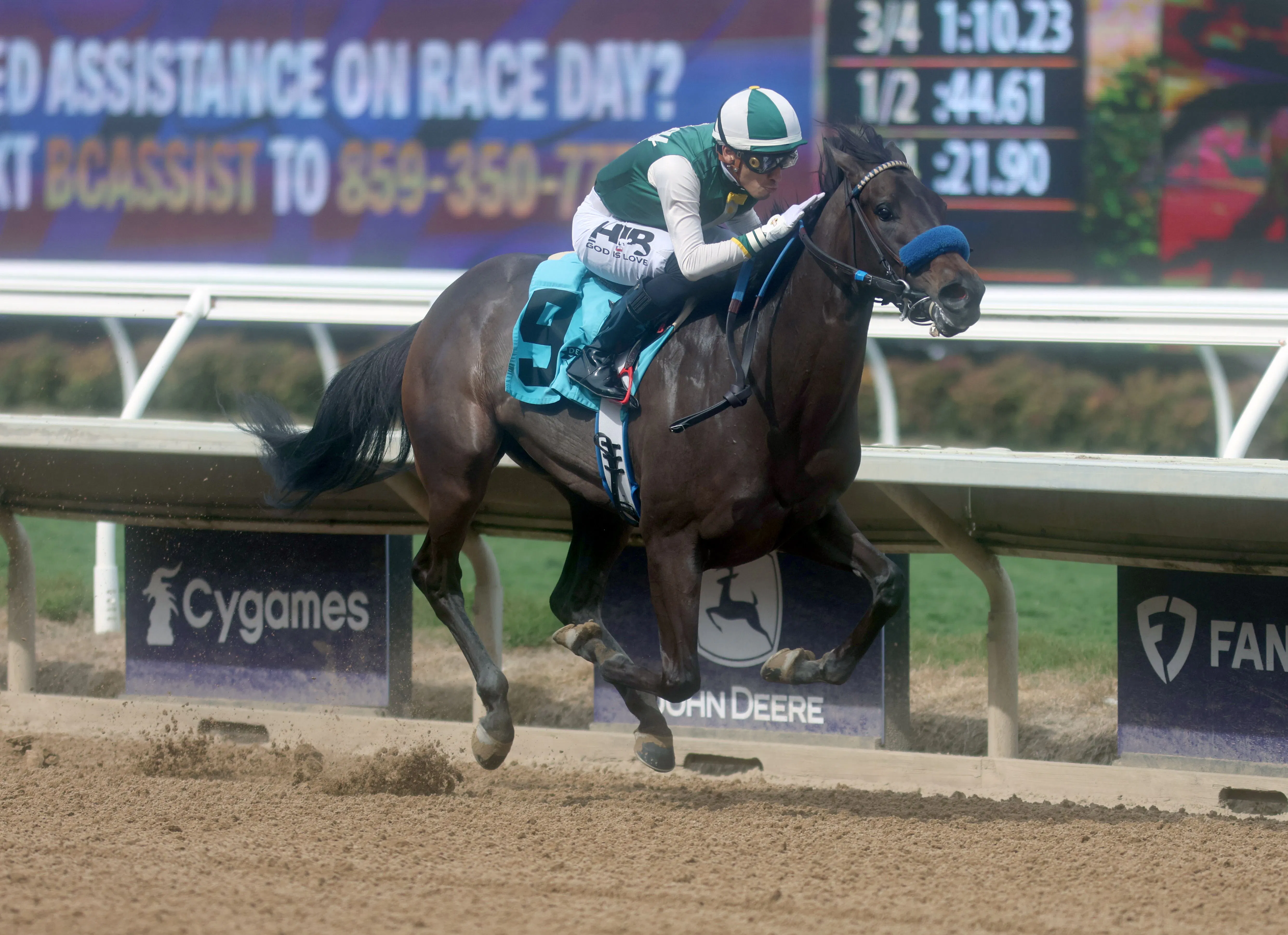 Mohaven winning the Golden State Juvenile Fillies S. at Del Mar