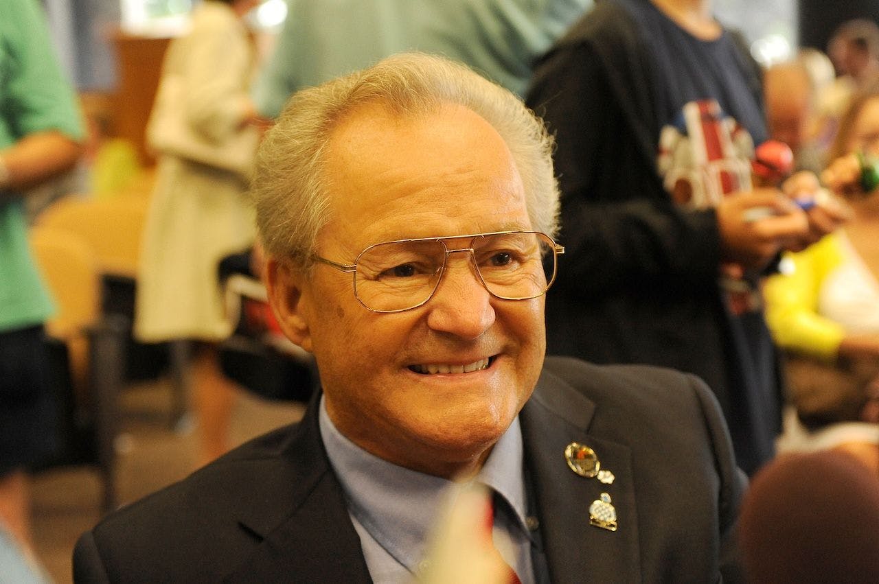 Ron Turcotte.